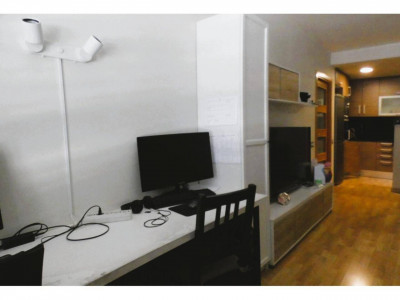 ACOGEDOR PISO-BAJOS EN SABADELL