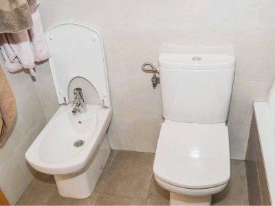 ACOGEDOR PISO-BAJOS EN SABADELL