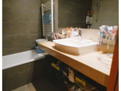 ACOGEDOR PISO-BAJOS EN SABADELL