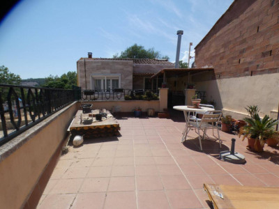ACOGEDORA Y CASA TODA EXTERIOR CON GARAJE CENTRO DE SANT QUIRZE DEL VALLES