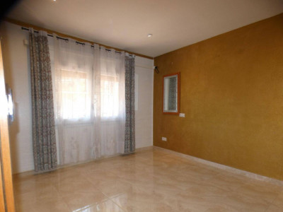ACOGEDORA Y CASA TODA EXTERIOR CON GARAJE CENTRO DE SANT QUIRZE DEL VALLES