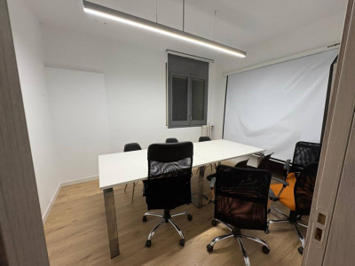 Alquiler de local comercial en Sabadell para oficinas , despachos...