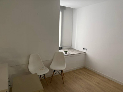 Alquiler de local comercial en Sabadell para oficinas , despachos...