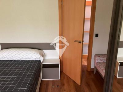 ALQUILER  HABITACION USO INDIVIDUAL EN SABADELL SUR 