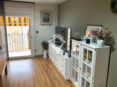 ALQUILER  HABITACION USO INDIVIDUAL EN SABADELL SUR 