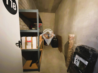 ALQUILER VIVIENDA CON PARKING Y TRASTERO ZONA DE LA CREU ALTA-SABADELL