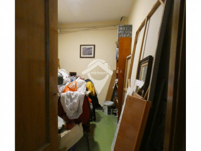 AMPLIO LOCAL EN VENTA ZONA MERINALS-SABADELL