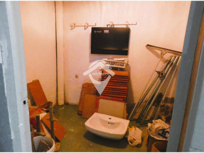 AMPLIO LOCAL EN VENTA ZONA MERINALS-SABADELL