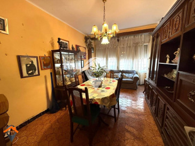 AMPLIO PISO CON PATIO AL LADO AVDA BARBERA-SABADELL