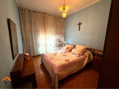 AMPLIO PISO CON PATIO AL LADO AVDA BARBERA-SABADELL