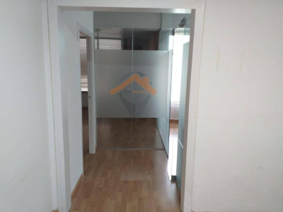 AMPLIO PISO EN PLENO CENTRO