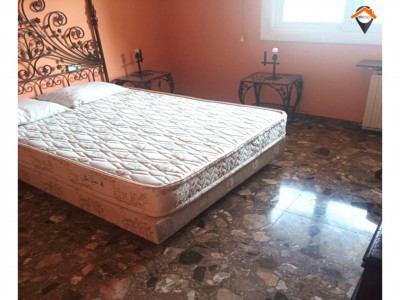 AMPLIO Y SEÑORIAL PISO EN PLENA AVENIDA BARBERÁ!!! 