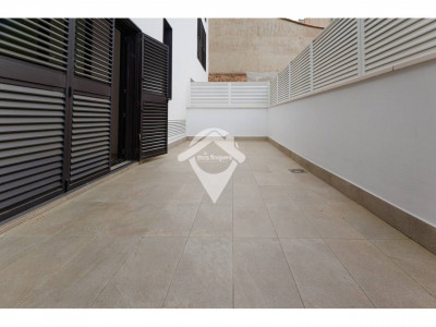 BAJOS CON PATIO OBRA NUEVA ACABADA EN VENTA SANT QUIRZE DEL VALLES