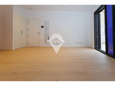 BAJOS CON PATIO OBRA NUEVA ACABADA EN VENTA SANT QUIRZE DEL VALLES