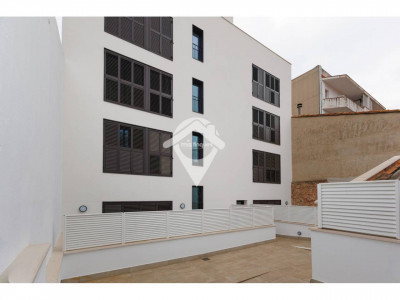 BAJOS DUPLEX INDEPENDIENTE OBRA NUEVA ACABADA EN VENTA EN EL CENTRO DE SANT QUIRZE DEL VALLES