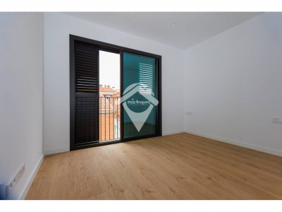 BAJOS DUPLEX INDEPENDIENTE OBRA NUEVA ACABADA EN VENTA EN EL CENTRO DE SANT QUIRZE DEL VALLES