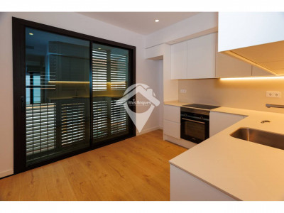 BAJOS DUPLEX INDEPENDIENTE OBRA NUEVA ACABADA EN VENTA EN EL CENTRO DE SANT QUIRZE DEL VALLES