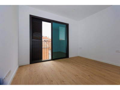 BAJOS DUPLEX INDEPENDIENTE OBRA NUEVA ACABADA EN VENTA EN EL CENTRO DE SANT QUIRZE DEL VALLES