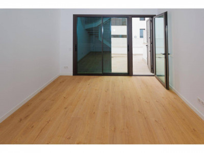 BAJOS DUPLEX INDEPENDIENTE OBRA NUEVA ACABADA EN VENTA EN EL CENTRO DE SANT QUIRZE DEL VALLES