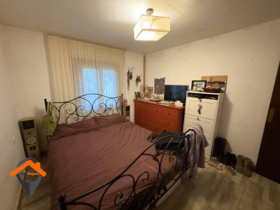 CASA A 3 VIENTOS CON GARAJE Y RODEADA DE NATURALEZA!!!!