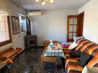 CASA A 4 VIENTOS CON PISCINA!!!!