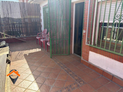 CASA A 4 VIENTOS CON PISCINA!!!!