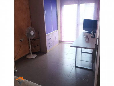 CASA ADOSADA CON JARDÍN Y GARAJE EN EL CASCO ANTIGUO DE CASTELLAR DEL VALLÉS!!!