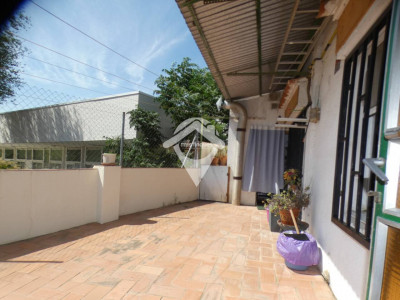CASA CANTONERA CON GARAJE Y LOCAL EN EL CENTRO DE SANT QUIRZE DEL VALLES
