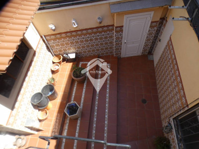 CASA CANTONERA CON GARAJE Y LOCAL EN EL CENTRO DE SANT QUIRZE DEL VALLES