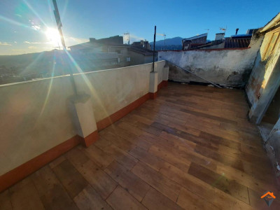 CASA CON BUENAS POSIBILIDADES