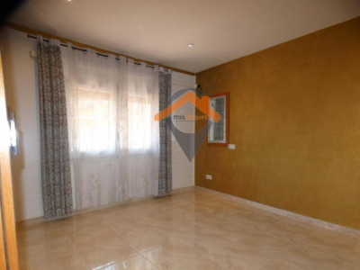 CASA CON GARAJE Y LOCAL EN EL CENTRO DE SANT QUIRZE DEL VALLÉS!!!