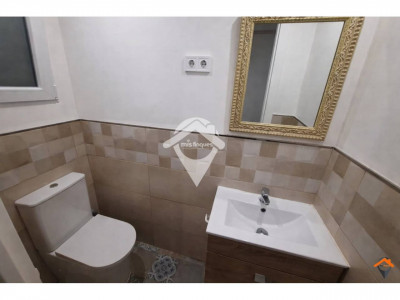 CASA CON MUCHAS POSIBLIDADES