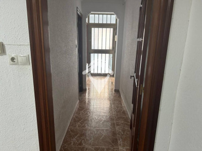 CASA CON PATIO Y TERRAZA AL LADO PARC NORD-SABADELL