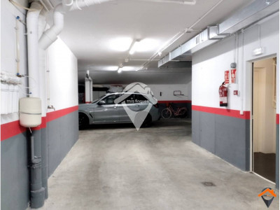 CASA DE ENSUEÑO CON PISCINA Y GRANDES ESPACIOS EN SANT QUIRZE DEL VALLES