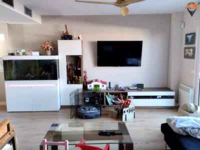 CASA DE ENSUEÑO CON PISCINA Y GRANDES ESPACIOS EN SANT QUIRZE DEL VALLÉS