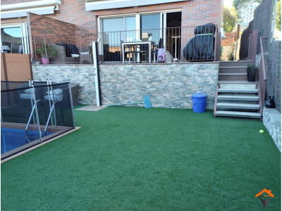 CASA DE ENSUEÑO CON PISCINA Y GRANDES ESPACIOS EN SANT QUIRZE DEL VALLÉS