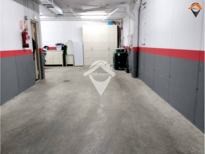 CASA DE ENSUEÑO CON PISCINA Y GRANDES ESPACIOS EN SANT QUIRZE DEL VALLES