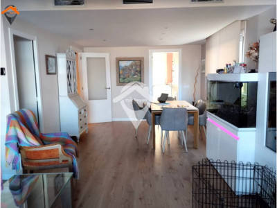 CASA DE ENSUEÑO CON PISCINA Y GRANDES ESPACIOS EN SANT QUIRZE DEL VALLES