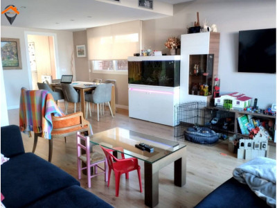 CASA DE ENSUEÑO CON PISCINA Y GRANDES ESPACIOS EN SANT QUIRZE DEL VALLÉS