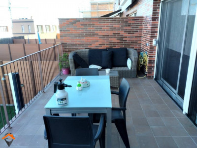 CASA DE ENSUEÑO CON PISCINA Y GRANDES ESPACIOS EN SANT QUIRZE DEL VALLÉS