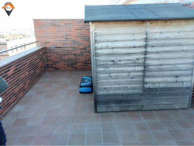 CASA DE ENSUEÑO CON PISCINA Y GRANDES ESPACIOS EN SANT QUIRZE DEL VALLÉS