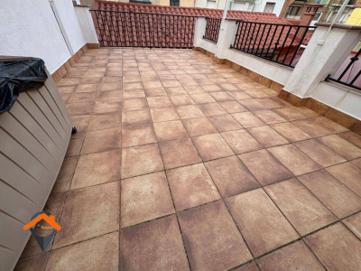 CASA EN PLANTA BAJA CANTONERA CON PATIO Y TERRAZA!!!