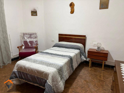CASA EN PLANTA BAJA CANTONERA CON PATIO Y TERRAZA!!!