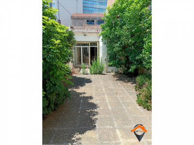 casa en planta baja con gran patio de 80 m² en l'Eixample de Sabadell