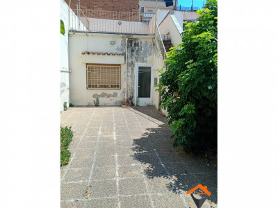 casa en planta baja con gran patio de 80 m² en l'Eixample de Sabadell