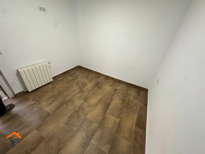 CASA EN PLANTA BAJA CON PATIO Y JUNTO PARC DEL NORD