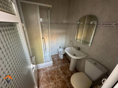 CASA EN PLANTA BAJA CON PATIO Y JUNTO PARC DEL NORD