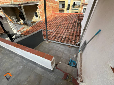 CASA EN PLANTA BAJA CON PATIO Y JUNTO PARC DEL NORD