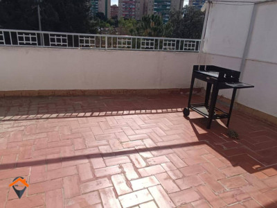 CASA JUNTO PARC DEL NORD CON GARAJE!!!!