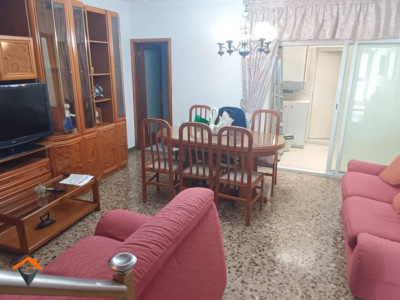 CASA JUNTO PARC DEL NORD CON GARAJE!!!!